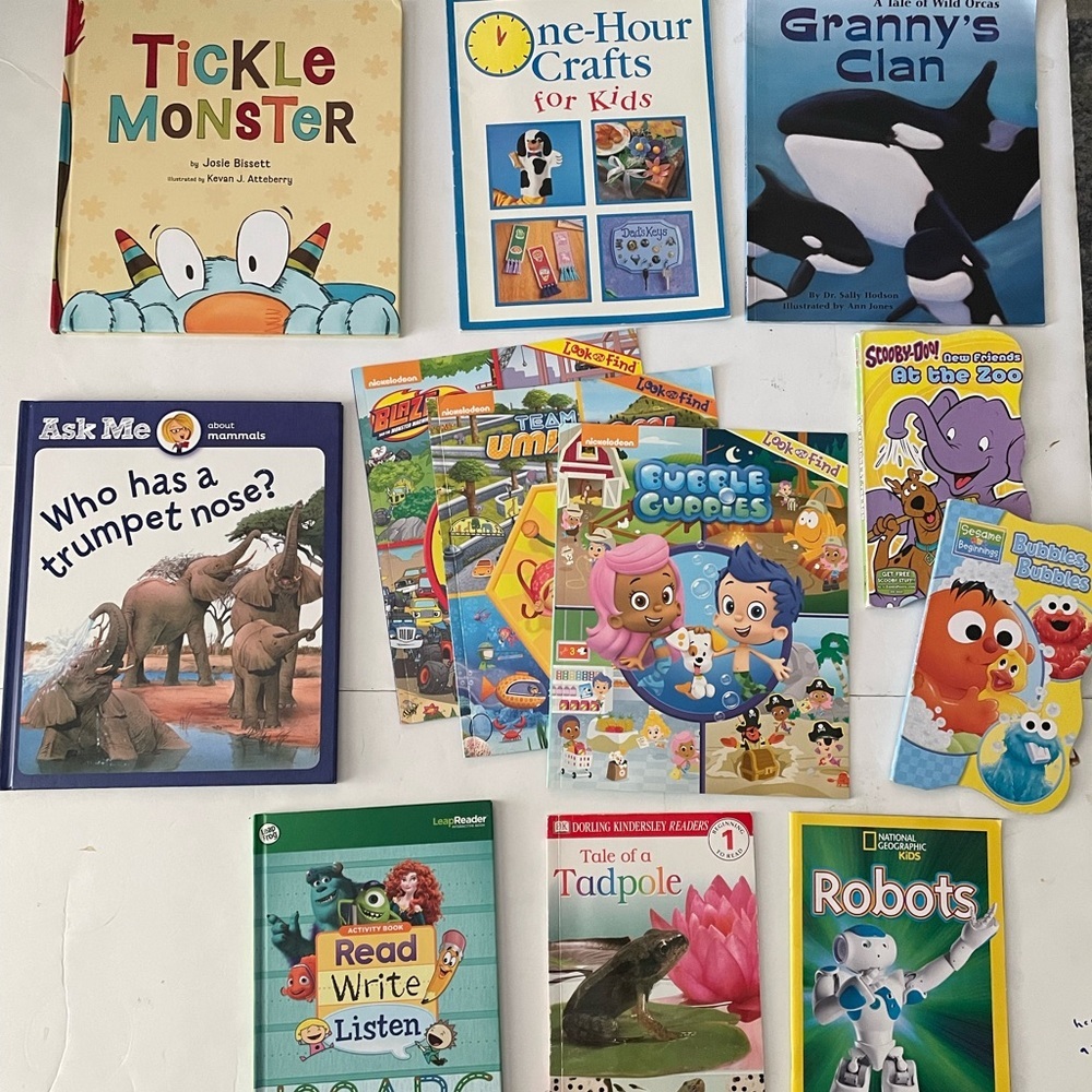 Lot of 12 Children Science/ Activity & Stories Books